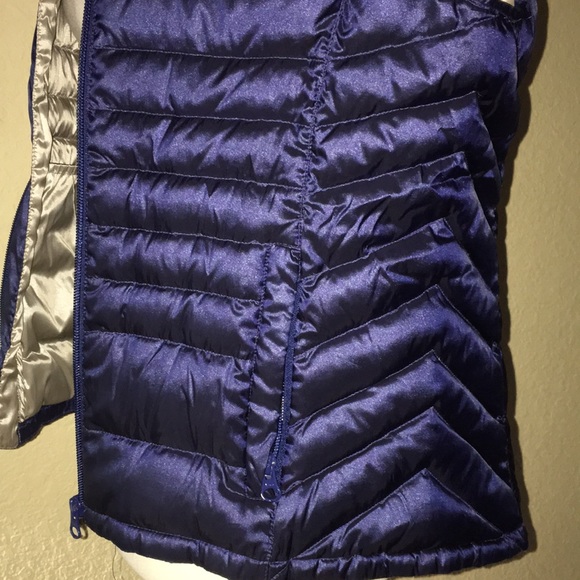 Bernardo Goose Down Jacket Vest - Picture 6 of 11